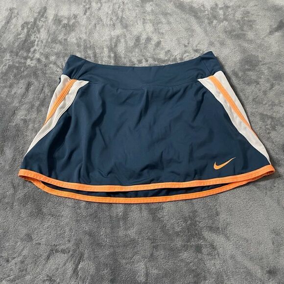 Dri-fit Nike skort  - Picture 1 of 6